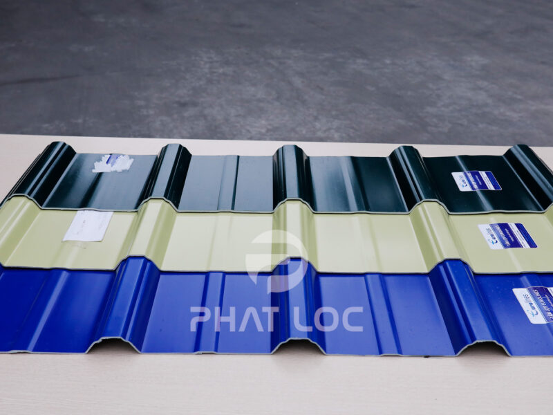 Tôn nhựa PVC 5 sóng vuông