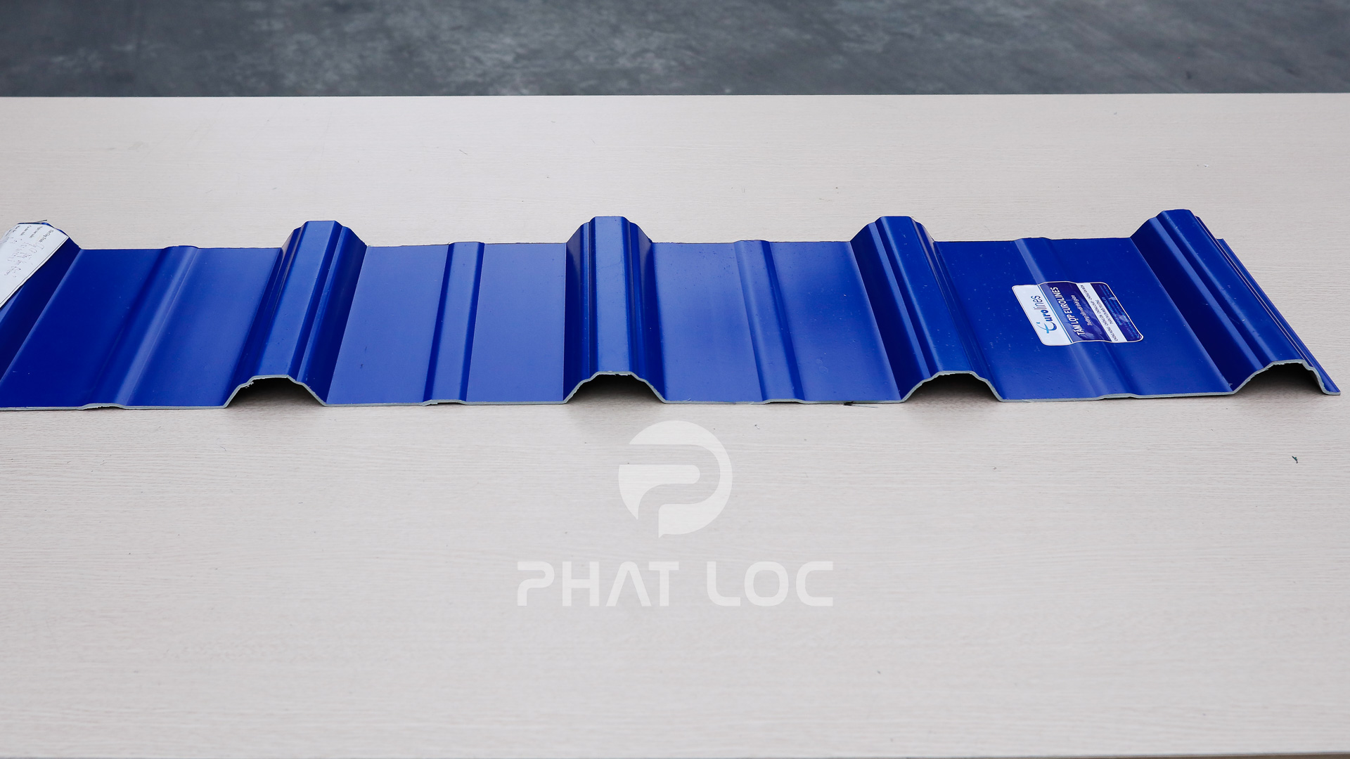 Tôn ngói nhựa Phát Lộc Ton ngoi nhua PVC PP 3512