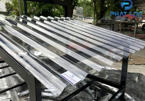 Tấm lấy sáng polycarbonate 11 sóng