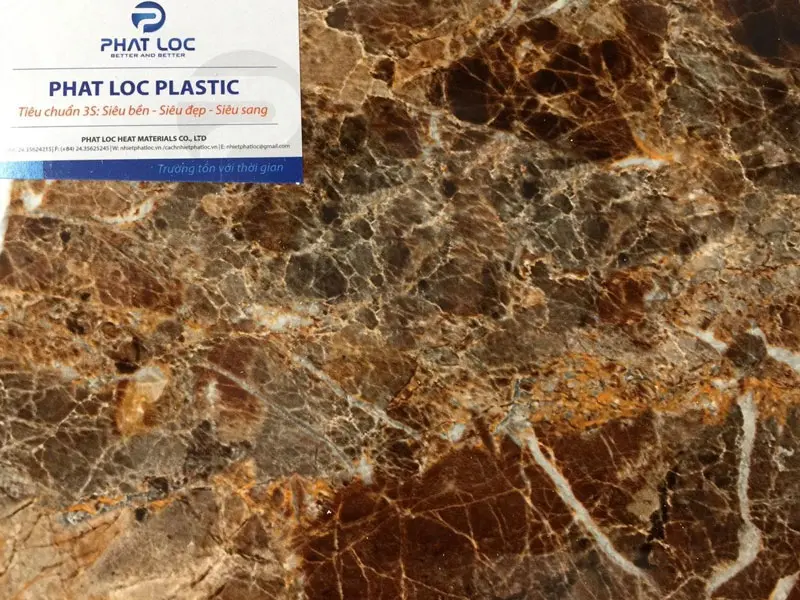 Ưu điểm nổi bật của tấm PVC vân đá ốp tường Phát Lộc – Giải pháp vật liệu nội thất hiện đại