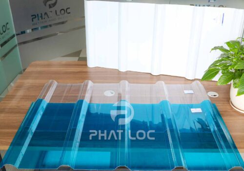 Tấm nhựa lấy sáng Polycarbonate 5 sóng