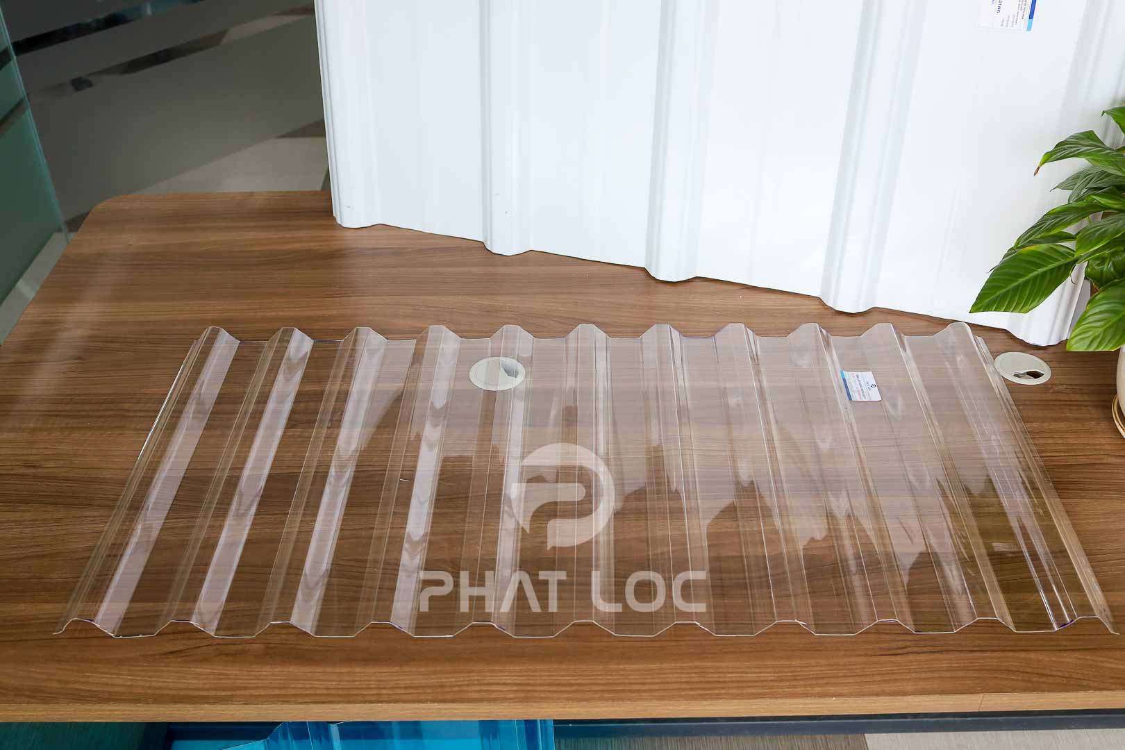 Tấm lấy sáng 11 sóng Polycarbonate