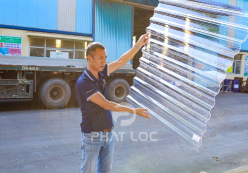 Tấm nhựa Polycarbonate