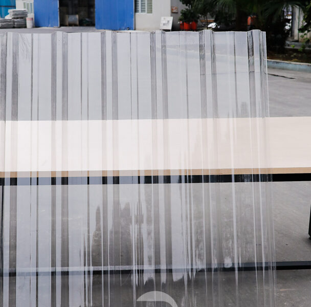 Ton ngoi nhua PVC PP 3535