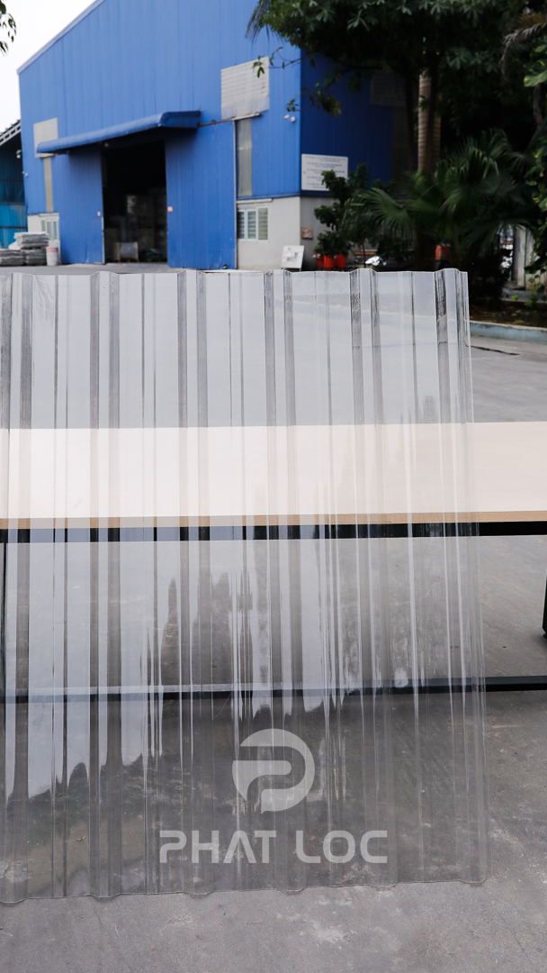 Tôn ngói nhựa Phát Lộc Ton ngoi nhua PVC PP 3535