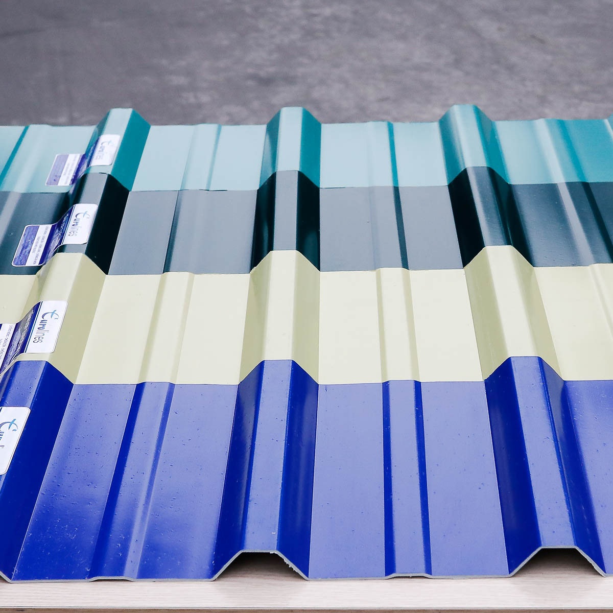Tôn ngói nhựa Phát Lộc Ton ngoi nhua PVC PP 3465