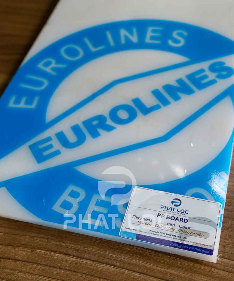 Tấm nhựa PP màu trắng sữa