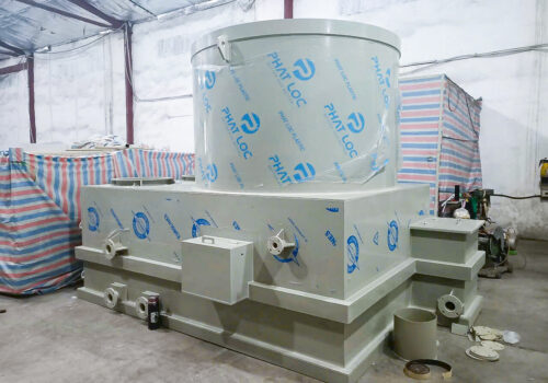 Nên Làm Bồn Hóa Chất Bằng Nhựa PP Hay PVC Trong Công Nghiệp?