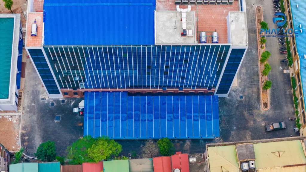 Công trình giao thông, thương mại và khu vực công cộng