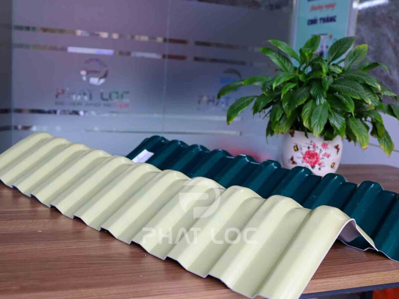 Úp nóc tôn nhựa - Phụ kiện tấm lợp PVC