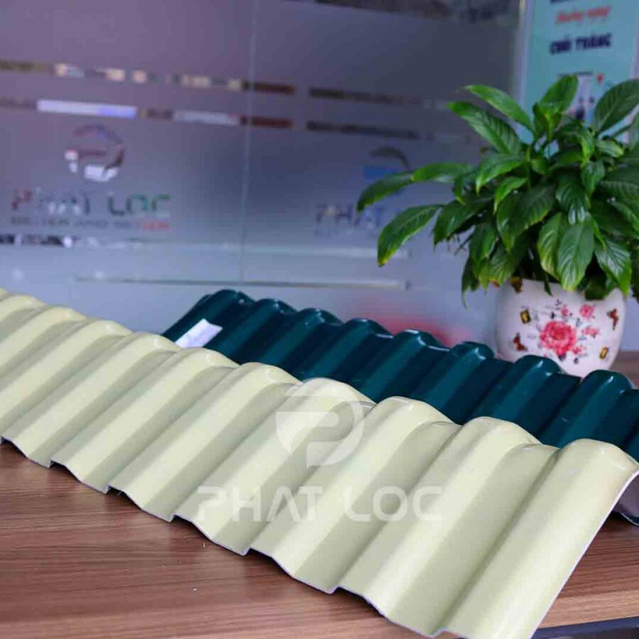 Úp nóc tôn nhựa - Phụ kiện tấm lợp PVC