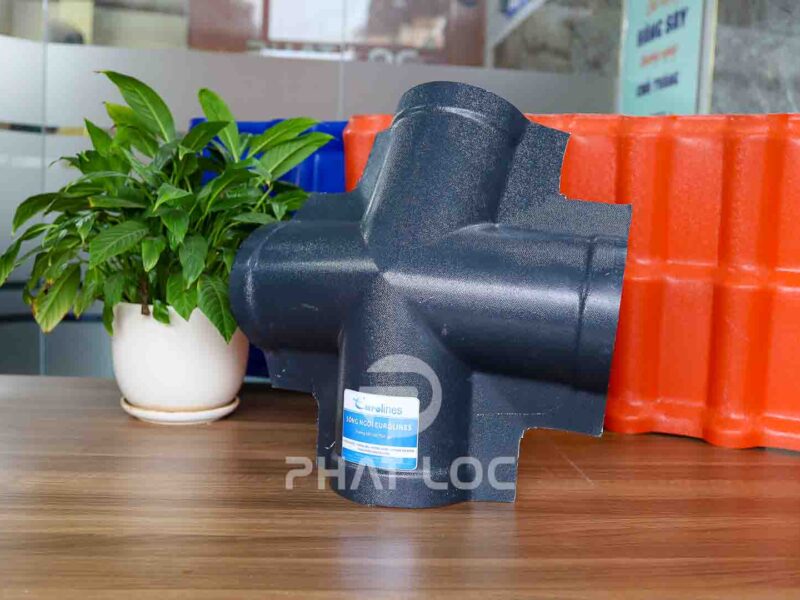 Chạc 4 úp đỉnh ngói nhựa - Phụ kiện ngói nhựa Eurolines