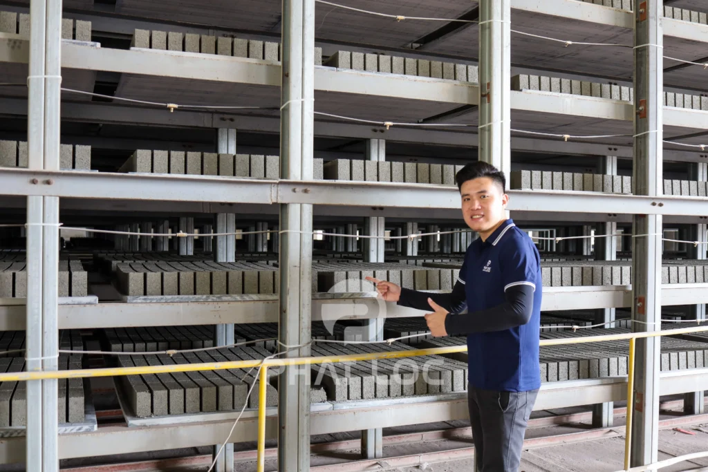 Tư Vấn, Lắp Đặt Máy Ép Gạch Không Nung Thủy Lực: Giá Ưu Đãi 2025 - Chiết Khấu Doanh Nghiệp Cao - Báo Chi Phí Trong 1 Phút! 1 Tư Vấn, Lắp Đặt Máy Ép Gạch Không Nung Thủy Lực: Giá Ưu Đãi 2025 - Chiết Khấu Doanh Nghiệp Cao - Báo Chi Phí Trong 1 Phút!