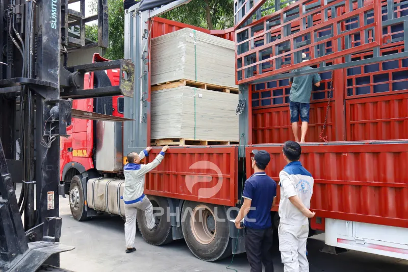 Dự Án Cung Cấp 40 Tấn Tấm Nhựa Kỹ Thuật PP Cho Đối Tác Tại Miền Nam - Bước Tiến Trong Giải Pháp Vật Liệu Công Nghiệp Hiện Đại 3 Bài toán khó: Chất lượng – Tiến độ – Khối lượng lớn
