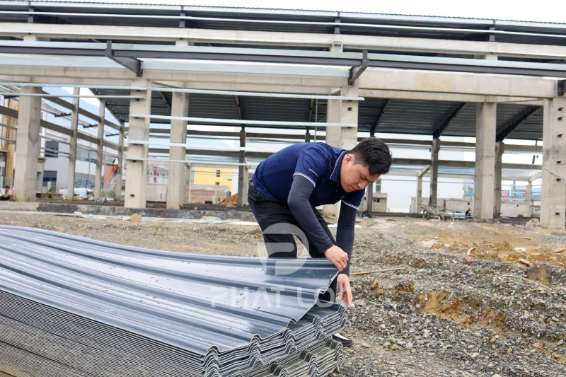 Dự Án Thi Công 6000m² Tôn Nhựa PVC/ASA Eurolines Cho Nhà Máy Sản Xuất Muối Đồng Sun Phát Tại Tỉnh Hòa Bình, Việt Nam 8 Bạn cần giải pháp mái lợp kháng kiềm, kháng muối cho nhà máy?
