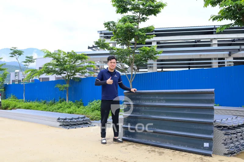 Dự Án Thi Công 6000m² Tôn Nhựa PVC/ASA Eurolines Cho Nhà Máy Sản Xuất Muối Đồng Sun Phát Tại Tỉnh Hòa Bình, Việt Nam 4 Giải pháp: Tôn Nhựa PVC/ASA Eurolines – Lựa chọn ưu việt của Phát Lộc