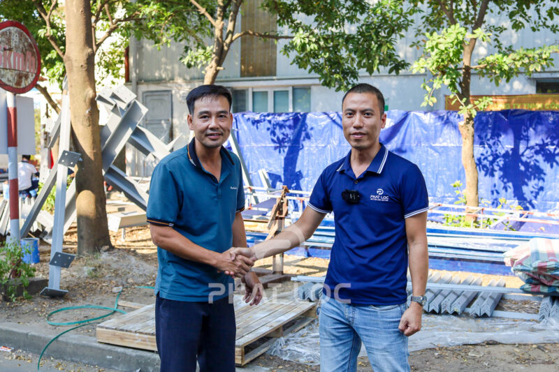 Nhà Máy Sản Xuất Tấm Nhựa Ốp Tường PVC Vân Đá/Vân Gỗ/Vân 3D Phát Lộc - Mẫu Mã Đa Dạng, Giá Gốc Từ Xưởng, Bảo Hành 1 Đổi 1, Giao Hàng Toàn Quốc 12 Chính sách đặt hàng & giao hàng từ nhà máy Phát Lộc
