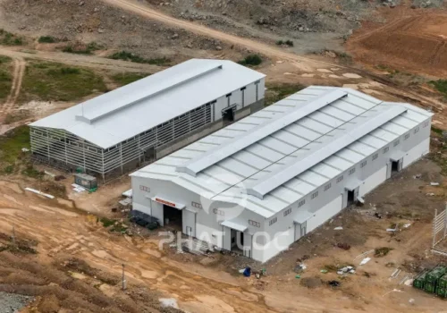 Phát Lộc Hoàn Thiện 10.000m² Tôn Nhựa PVC/ASA Eurolines Cho Nhà Máy Hóa Chất Tại Thanh Hóa