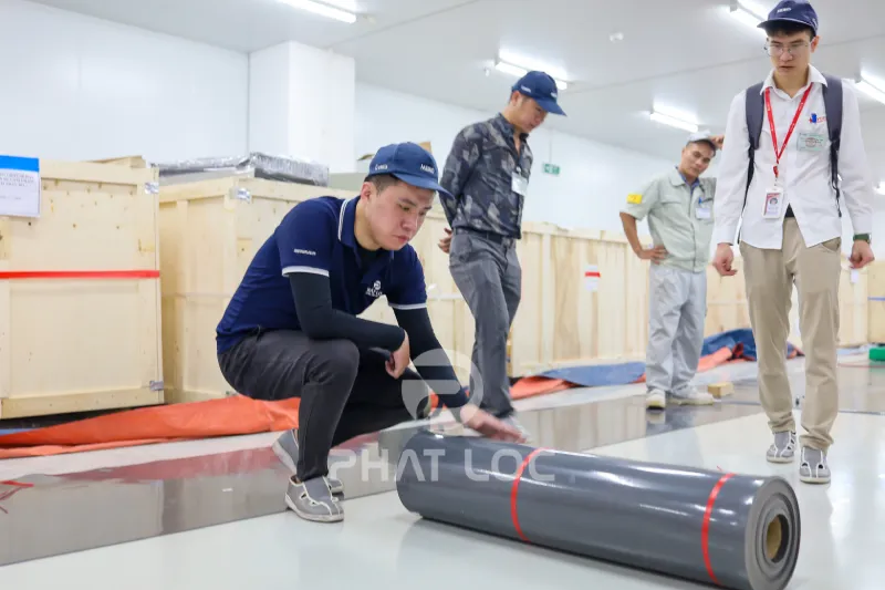 Tại sao nên chọn Phát Lộc là nhà cung cấp sàn PVC giảm chấn cho lĩnh vực công nghiệp?