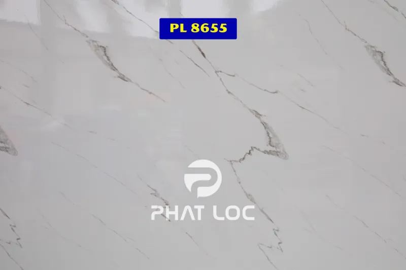 Top 8+ Mẫu Tấm PVC Vân Đá Trắng Ốp Tường Sang Trọng - Hoàn Hảo Cho Không Gian Nhà Ở, Thương Mại 5 Tấm PVC vân đá trắng mẫu 8655 – Marble Ý tinh tế