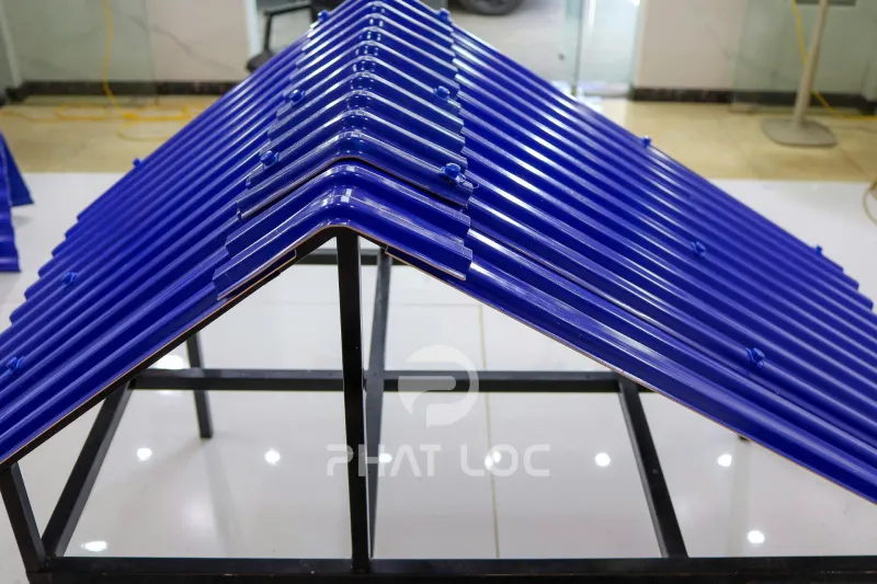Tiêu Chuẩn Kỹ Thuật Khi Lợp Tôn Nhựa Xanh