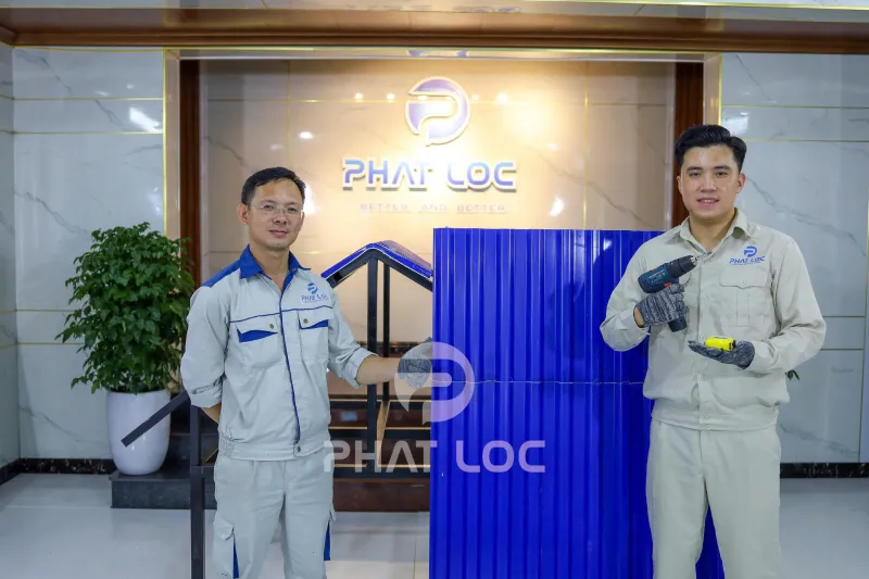 Quy Trình Lắp Đặt Tôn Nhựa Xanh Đúng Kỹ Thuật