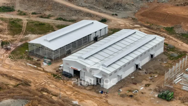Tư Vấn & Lắp Đặt Tôn Nhựa Tại Hải Phòng – Ưu Đãi Chiết Khấu Đến 30% 3 Nhà máy hóa chất